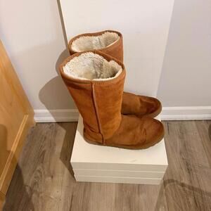 Ugg Australia Classic Short Boots Women's 8